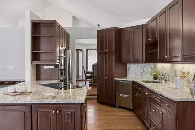 9440 Abigail Court, Inver Grove Heights, MN 55077 - Photo 6