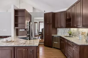9440 Abigail Ct, Inver Grove Heights, MN 55077 - Photo 6