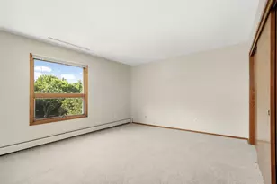 2210 Midland Grove Rd, Roseville, MN 55113 - Photo 18