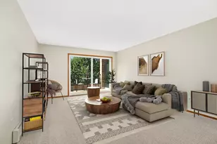 2210 Midland Grove Rd, Roseville, MN 55113 - Photo 4