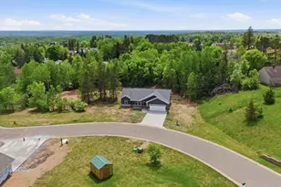 912 Carter Cir, Eveleth, MN 55734 - Photo 6