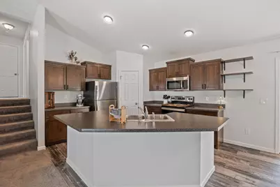 30682 Revere Avenue, Shafer, MN 55074 - Photo 18