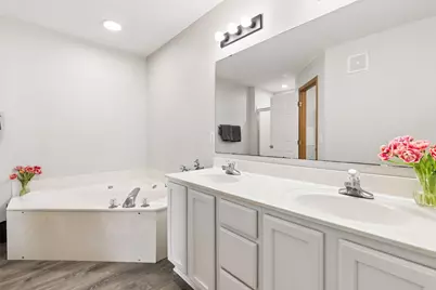 1651 Riverwood Drive #115, Burnsville, MN 55337 - Photo 22