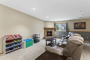 12748 Walter Dr, Rogers, MN 55374 - Photo 22