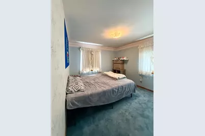 1913 6th Avenue NE, Austin, MN 55912 - Photo 12