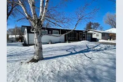 501 Maple Lane, Moorhead, MN 56560 - Photo 2