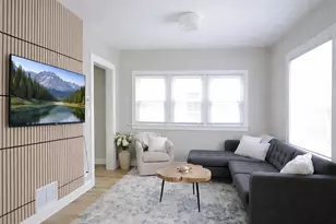 2011 2nd Ave N, Minneapolis, MN 55405 - Photo 22