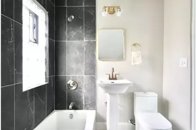 2011 2nd Avenue N, Minneapolis, MN 55405 - Photo 12