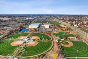 10504 Bent Pne Ln, Woodbury, MN 55129 - Photo 40