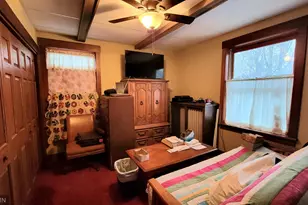 884 Mound St, Saint Paul, MN 55106 - Photo 16