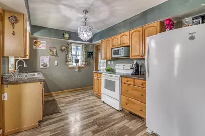 209 5th Street SE, Barnesville, MN 56514 - Photo 6