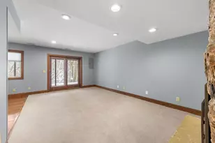 9708 Mill Creek Dr, Eden Prairie, MN 55347 - Photo 36