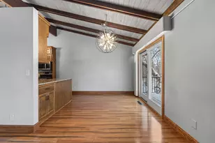 9708 Mill Creek Dr, Eden Prairie, MN 55347 - Photo 12