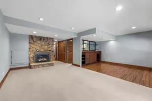 9708 Mill Creek Dr, Eden Prairie, MN 55347 - Photo 38