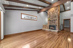 9708 Mill Creek Dr, Eden Prairie, MN 55347 - Photo 10