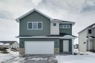 2529 36th Ave S, Moorhead, MN 56560 - Photo 1