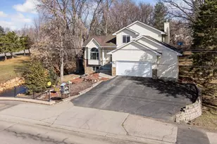 100 Benton St E, Cologne, MN 55322 - Photo 4