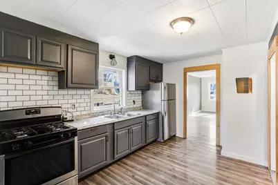 571 Ironton Street NE, Fridley, MN 55432 - Photo 8