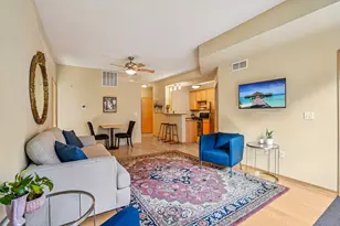 825 Berry St, Saint Paul, MN 55114 - Photo 14