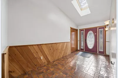 1122 S Andrew Drive NE, New London, MN 56273 - Photo 2