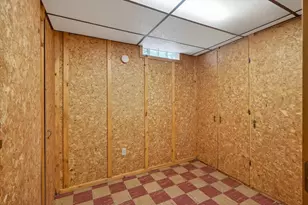 2724 McKnight Rd N, North Saint Paul, MN 55109 - Photo 24