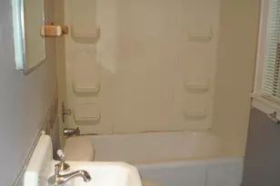 610 8th St SW, Austin, MN 55912 - Photo 36