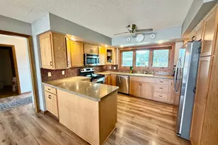 1665 Oakwood Dr, Worthington, MN 56187 - Photo 12