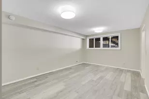 328 River Woods Ln, Burnsville, MN 55337 - Photo 6