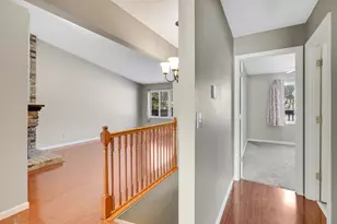 328 River Woods Ln, Burnsville, MN 55337 - Photo 10