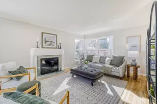 1581 Pinehurst Ave, Saint Paul, MN 55116 - Photo 2