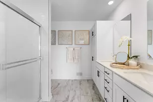 4030 Hayward Ave N, Oakdale, MN 55128 - Photo 12