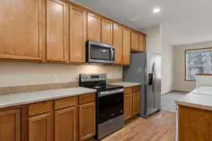 6708 Narcissus Ln N, Maple Grove, MN 55311 - Photo 4