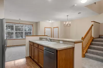 6708 Narcissus Lane N, Maple Grove, MN 55311 - Photo 10