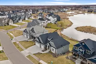 13175 Coral Sea Ct NE, Blaine, MN 55449 - Photo 4