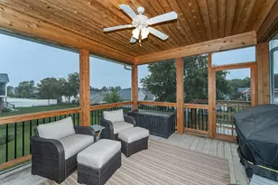 2745 Sand Trap Rd SE, Rochester, MN 55904 - Photo 4