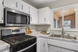 1510 Roosevelt St, Anoka, MN 55303 - Photo 12