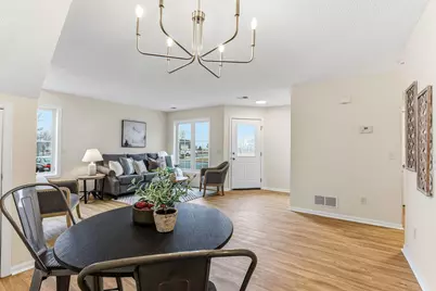 270 E Orchard Street, Belle Plaine, MN 56011 - Photo 8