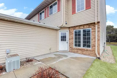 270 E Orchard Street, Belle Plaine, MN 56011 - Photo 2