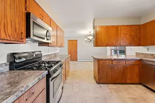 2807 Edgewood Dr N, Fargo, ND 58102 - Photo 14