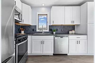 5935 W 136th Street, Savage, MN 55378 - Photo 6