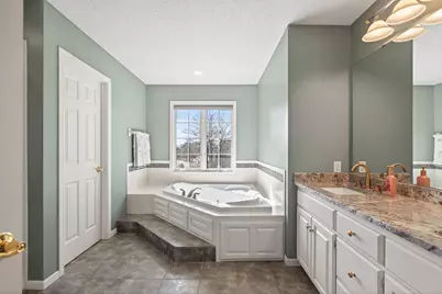 9300 Tewsbury Gate, Maple Grove, MN 55311 - Photo 14