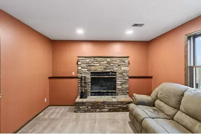 7050 43rd Street N, Oakdale, MN 55128 - Photo 20