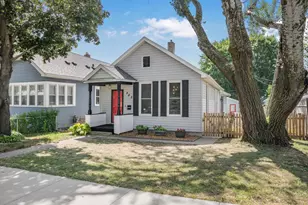 282 Annapolis St E, West Saint Paul, MN 55118 - Photo 2