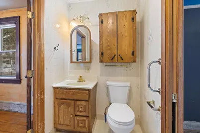 404 Itasca Avenue, Hibbing, MN 55746 - Photo 12