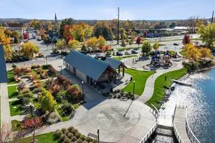 1720 Oak creek pass, Chaska, MN 55318 - Photo 32