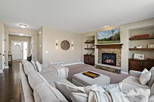 3894 Carver Path, Chaska, MN 55318 - Photo 10