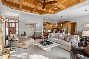 23400 Woodland Ridge Dr, Lakeville, MN 55044 - Photo 10