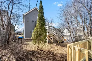 973 Jessamine Ave E, Saint Paul, MN 55106 - Photo 18