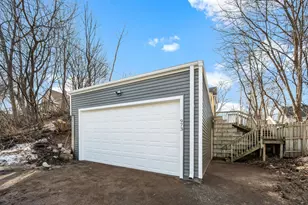 973 Jessamine Ave E, Saint Paul, MN 55106 - Photo 20