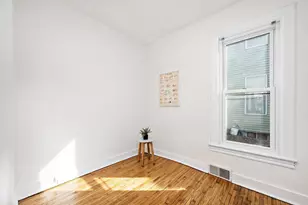 973 Jessamine Ave E, Saint Paul, MN 55106 - Photo 6